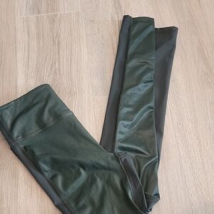 Dark Army Green Textured Super Soft Leggings Peach ELATION